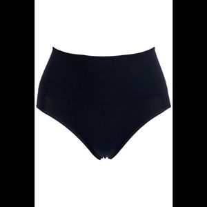 Yummie 2-pack Sage Seamless Shaping Brief Black -
